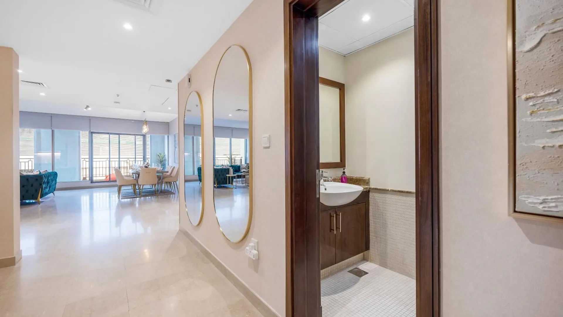 Durrani Homes - The Luxe Retreat 4Br Podium Villa With Private Jacuzzi And Burj Khalifa View Dubai 0*,  United Arab Emirates