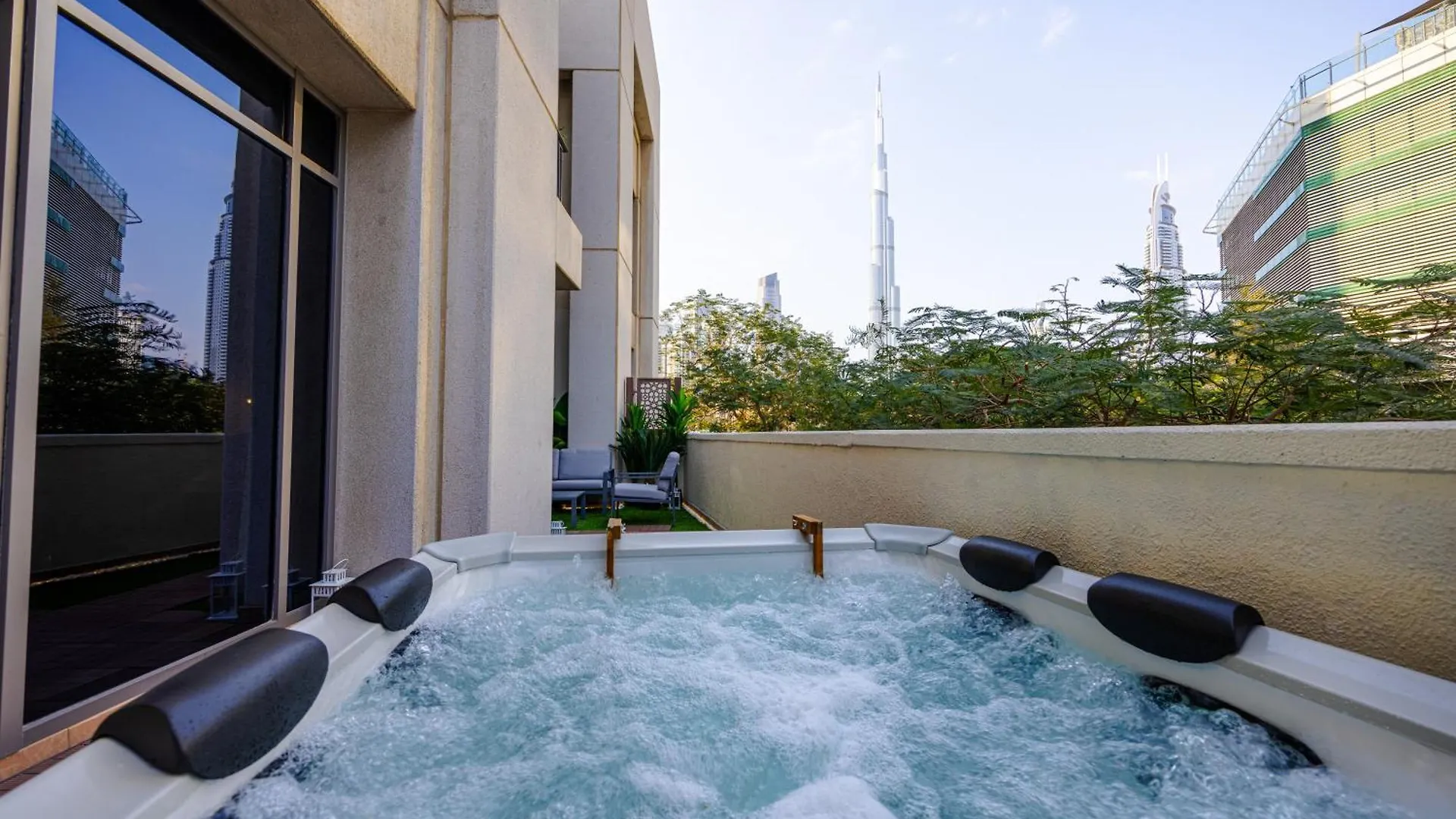 Durrani Homes - The Luxe Retreat 4Br Podium Villa With Private Jacuzzi And Burj Khalifa View Dubai United Arab Emirates