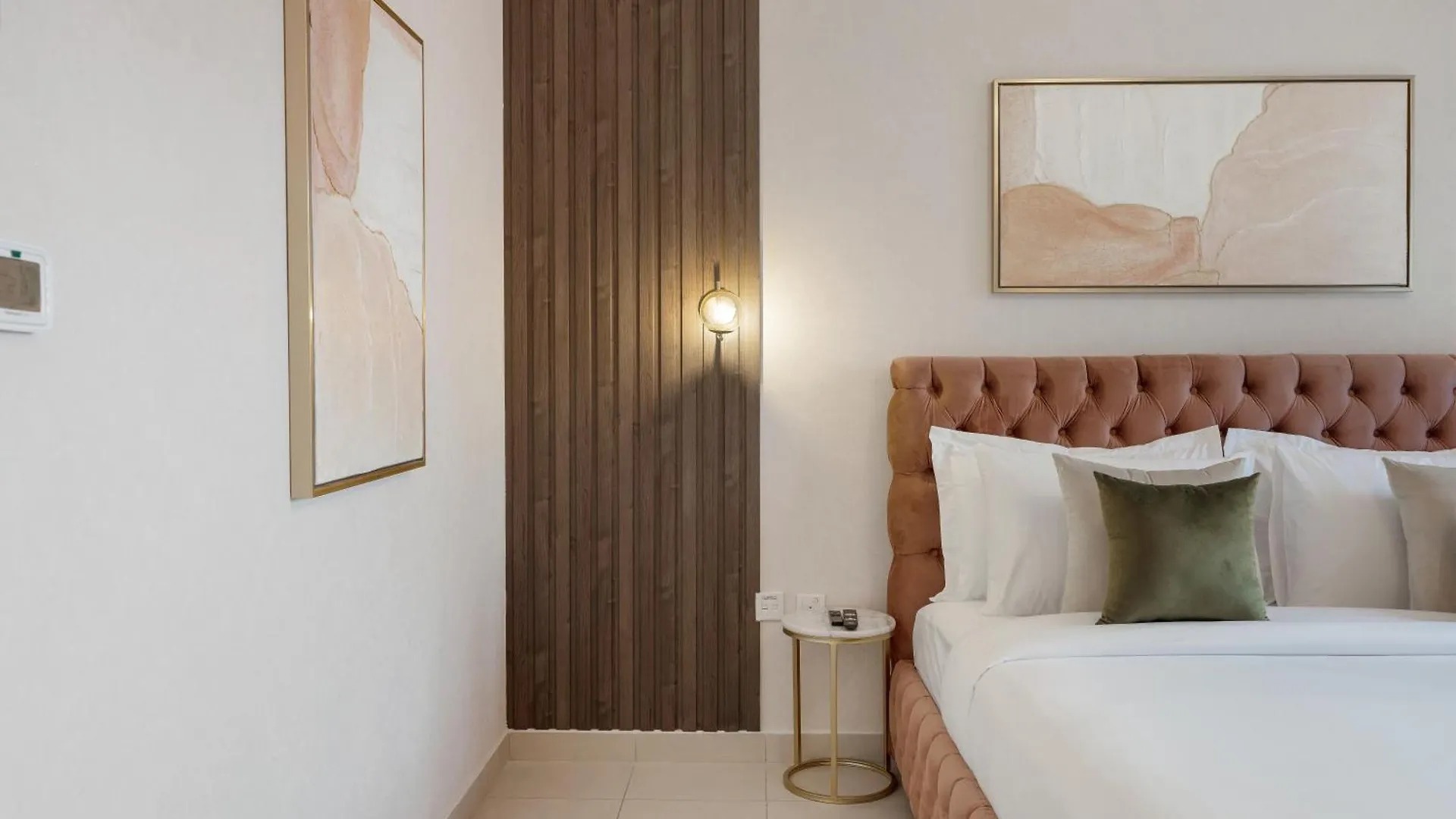 Durrani Homes - The Luxe Retreat 4Br Podium Villa With Private Jacuzzi And Burj Khalifa View Dubai Apartment